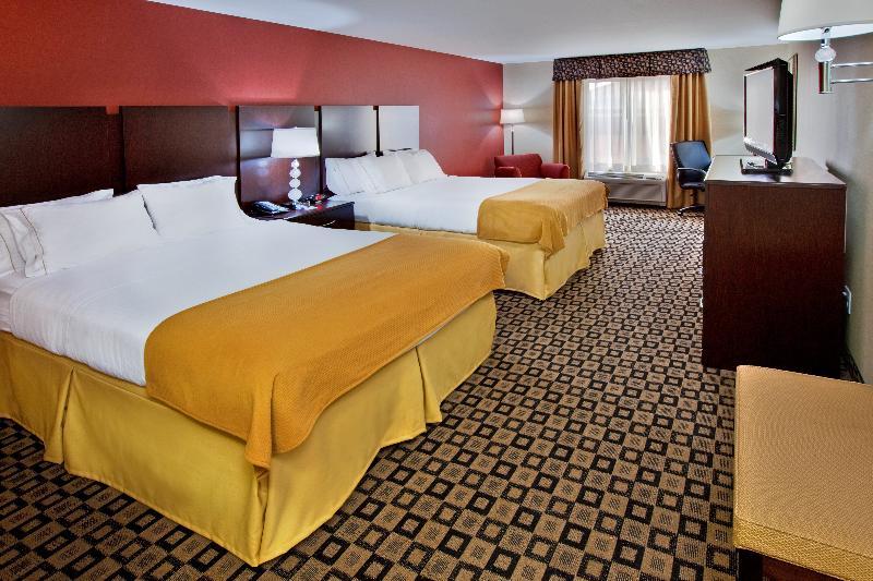 Holiday Express & By Ihg