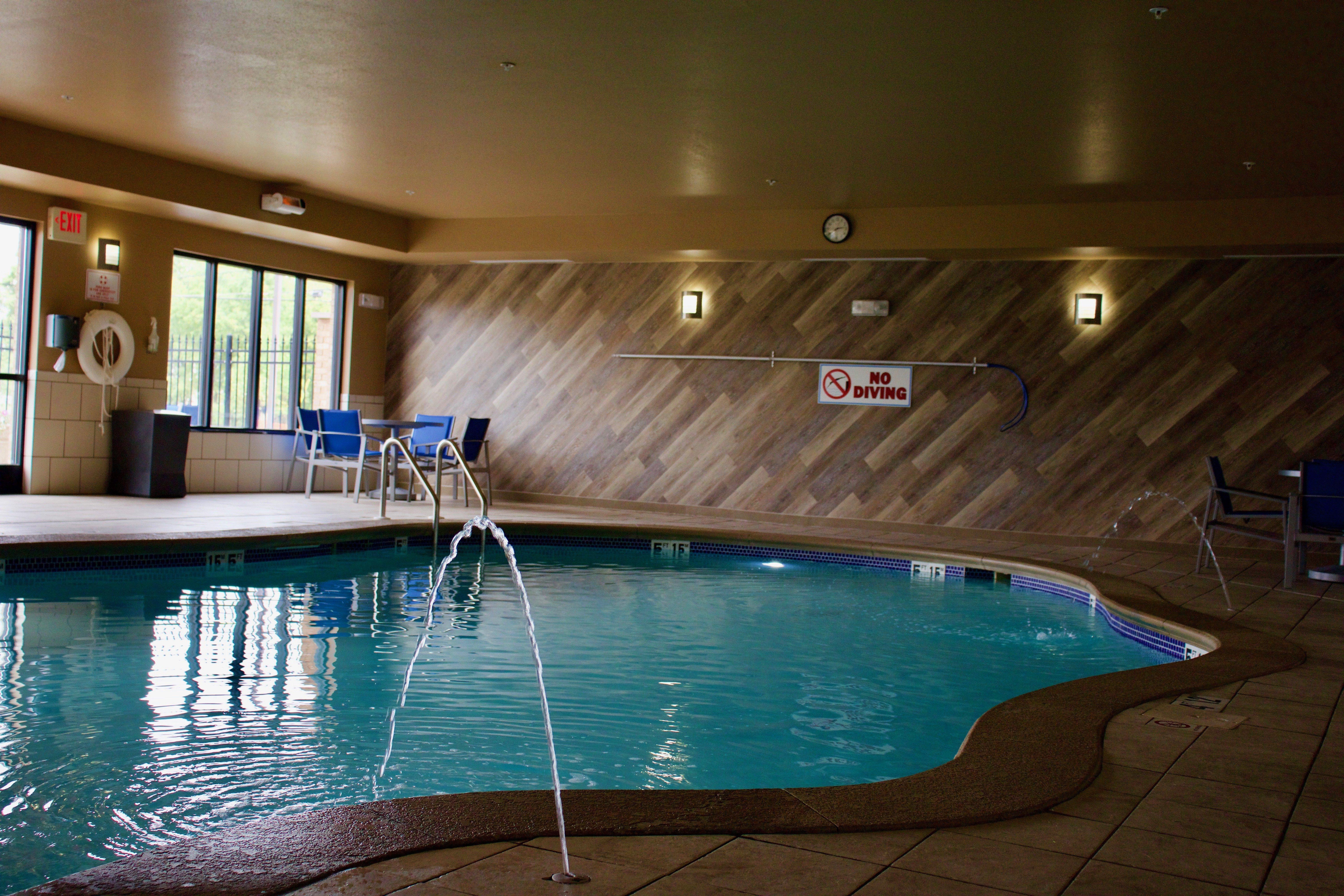 Express & By Ihg Crawfordsville