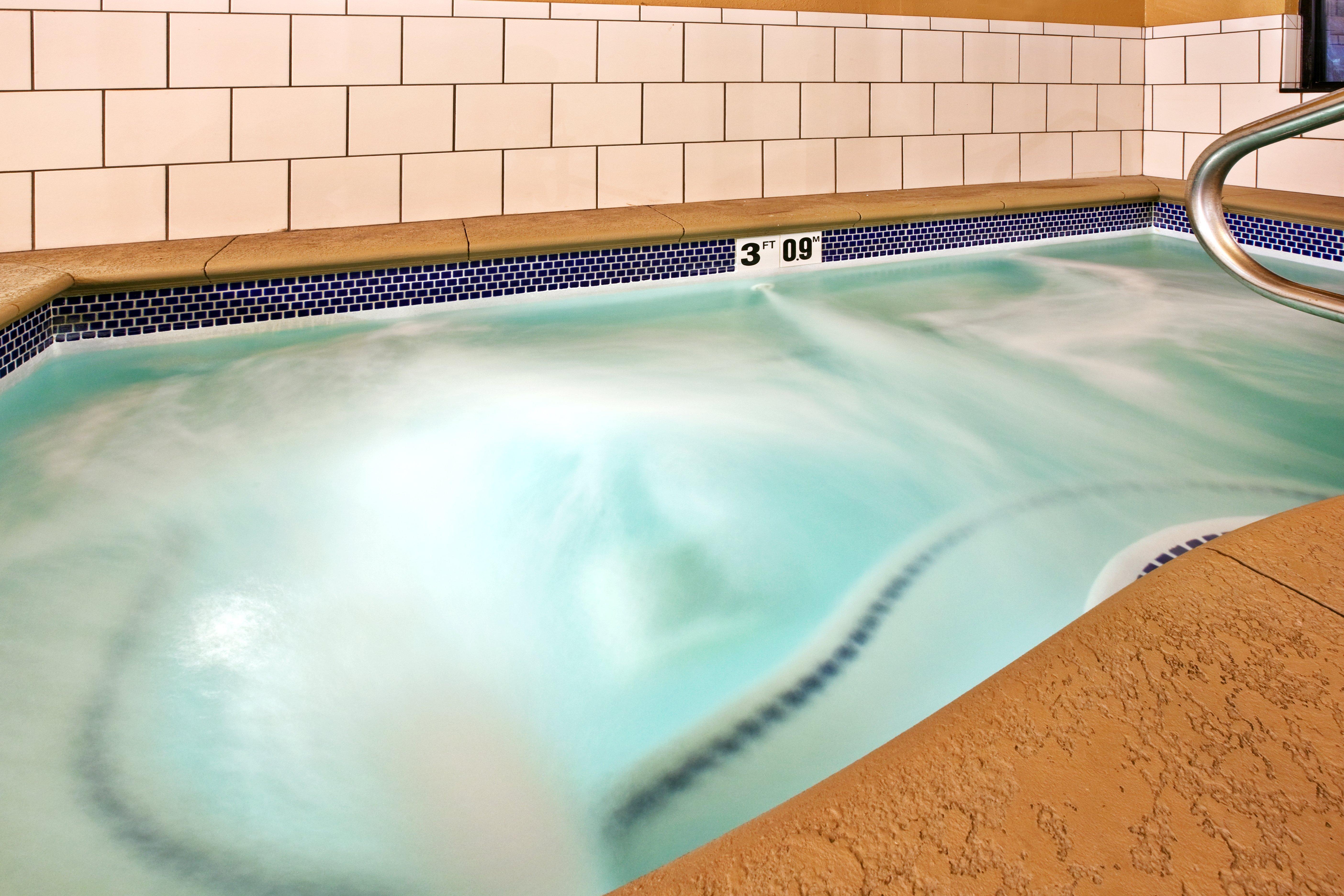Hotel Express & By Ihg 2*