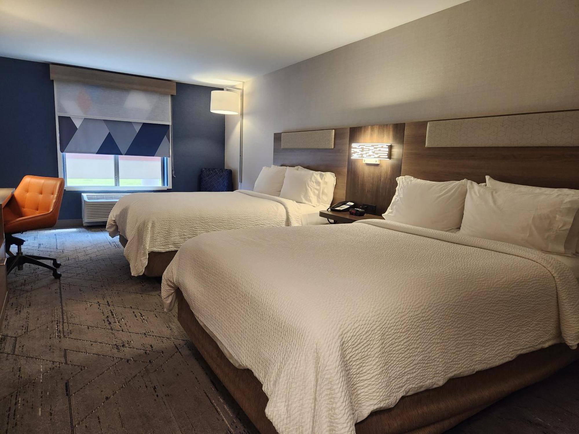 Express & By Ihg Crawfordsville