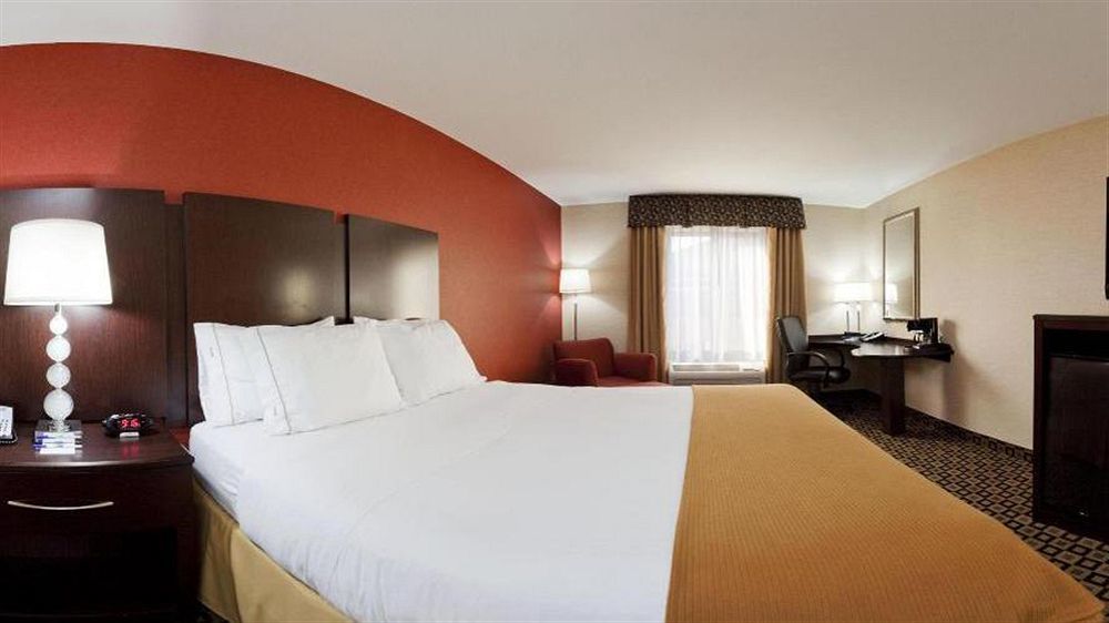 Express & By Ihg Hotel Crawfordsville